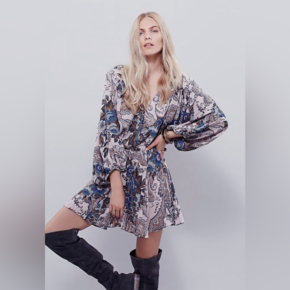 FREE PEOPLE ECRU COMBO HIGH PLAINS DOLMAN SLEEVE PRINTED MINI DRESS